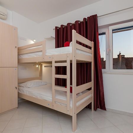 Hostel Free Bird (Adults Only) Dubrovnik Ngoại thất bức ảnh