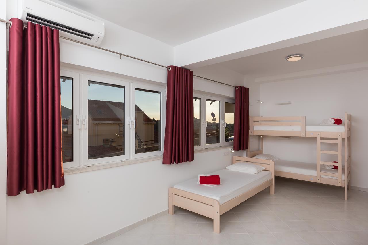 Hostel Free Bird (Adults Only) Dubrovnik Ngoại thất bức ảnh
