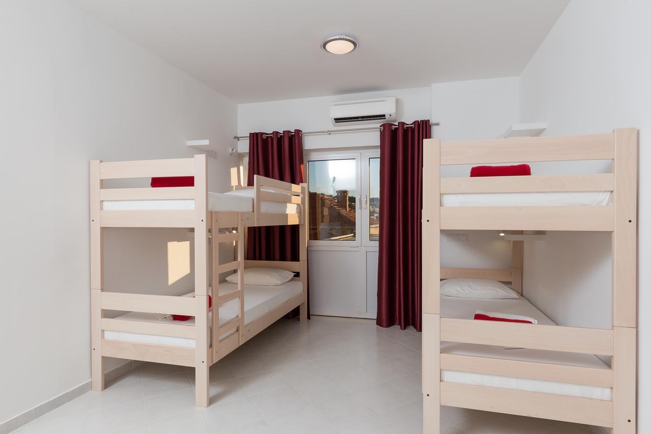 Hostel Free Bird (Adults Only) Dubrovnik Ngoại thất bức ảnh