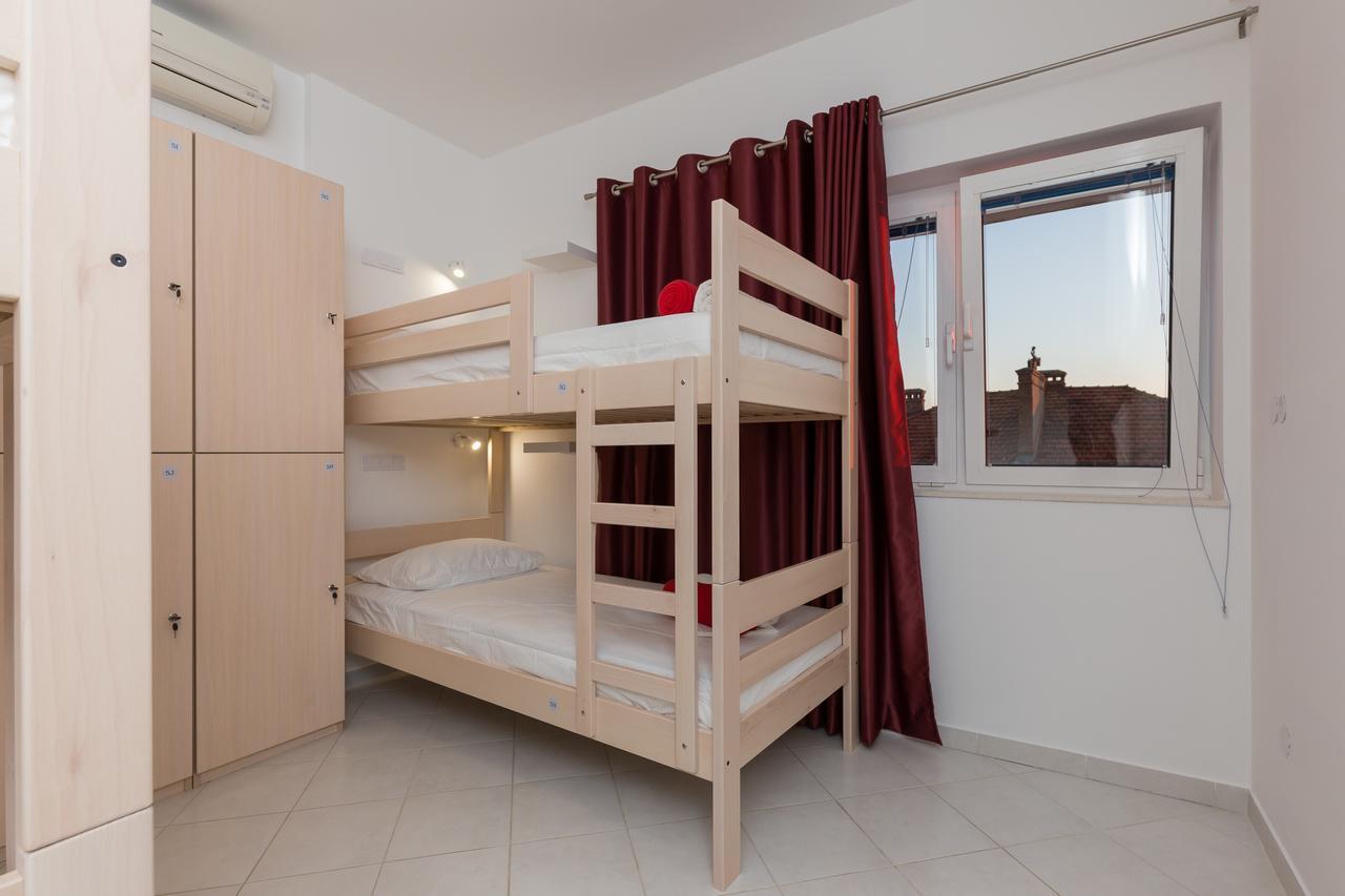 Hostel Free Bird (Adults Only) Dubrovnik Ngoại thất bức ảnh