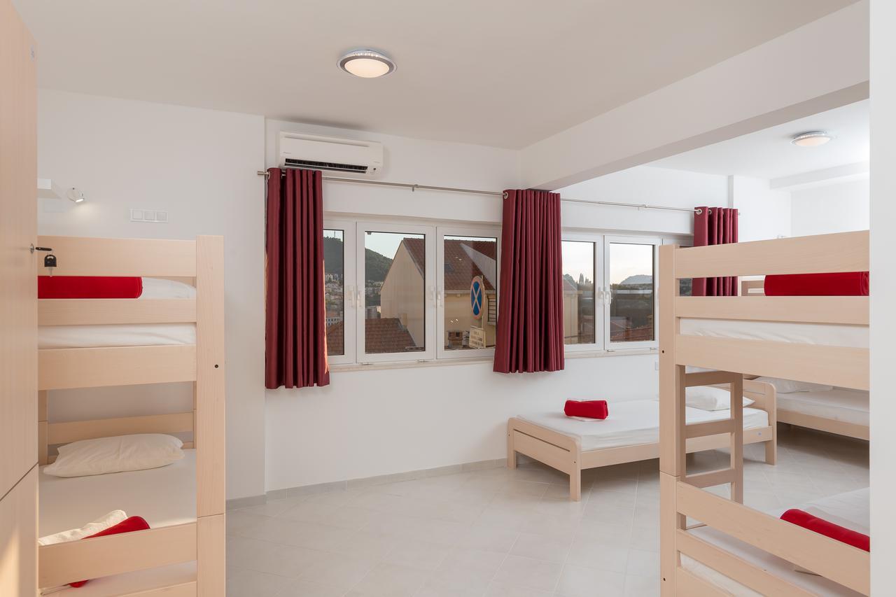 Hostel Free Bird (Adults Only) Dubrovnik Ngoại thất bức ảnh