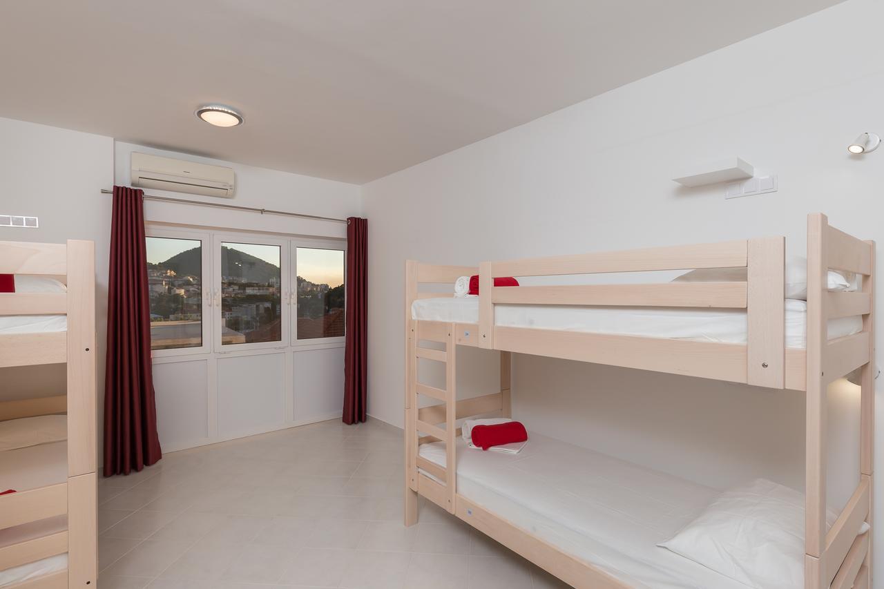 Hostel Free Bird (Adults Only) Dubrovnik Ngoại thất bức ảnh